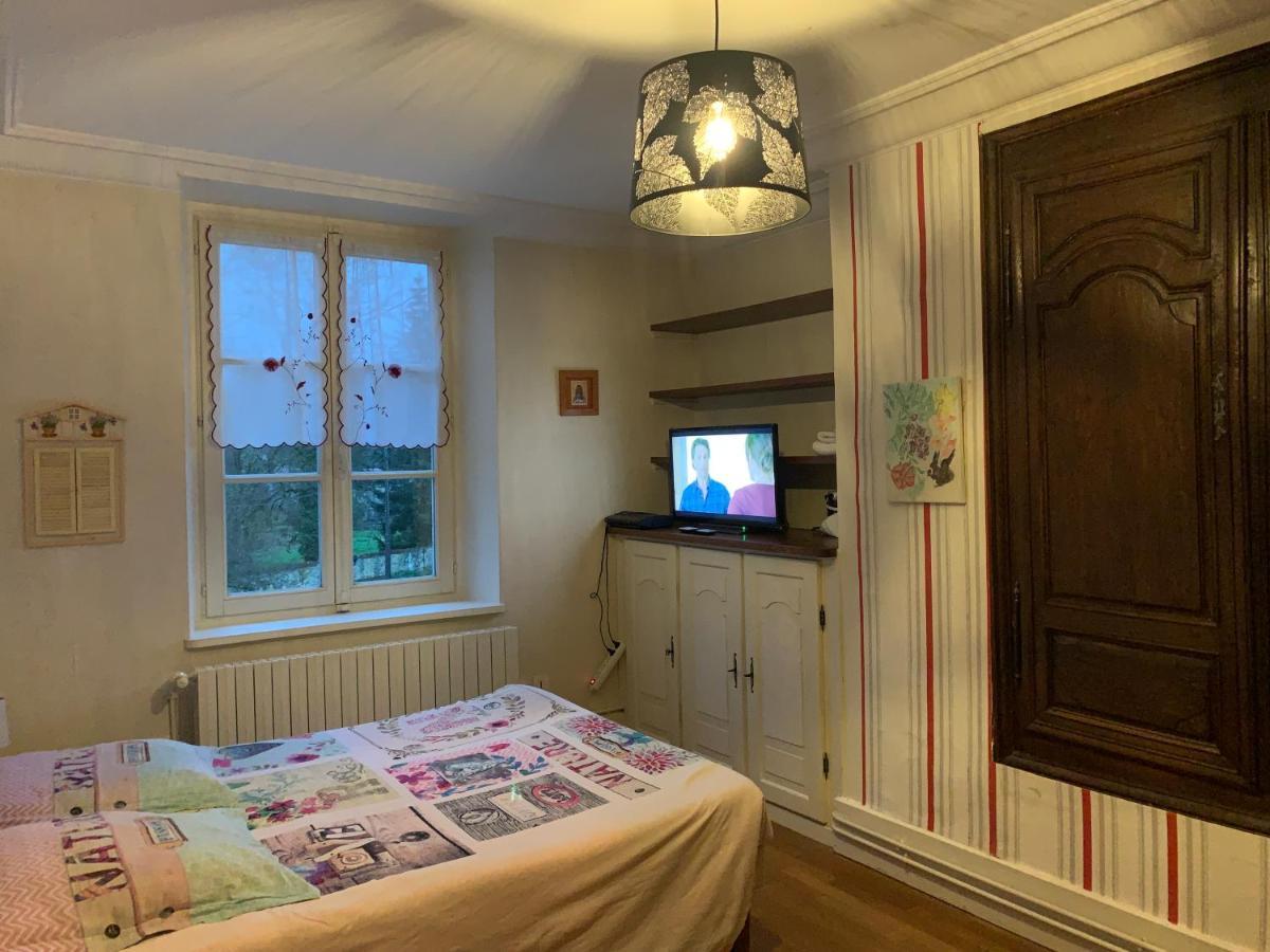 Chambres D'Hotes Dans Une Maison De Caractere Mussey-sur-Marne Exterior foto