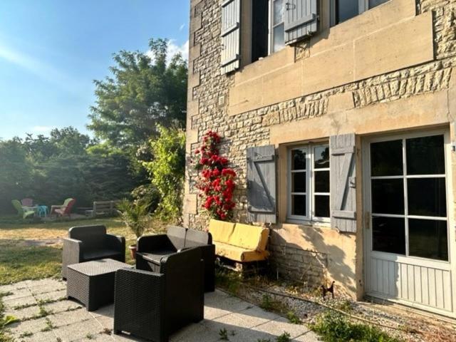 Chambres D'Hotes Dans Une Maison De Caractere Mussey-sur-Marne Exterior foto